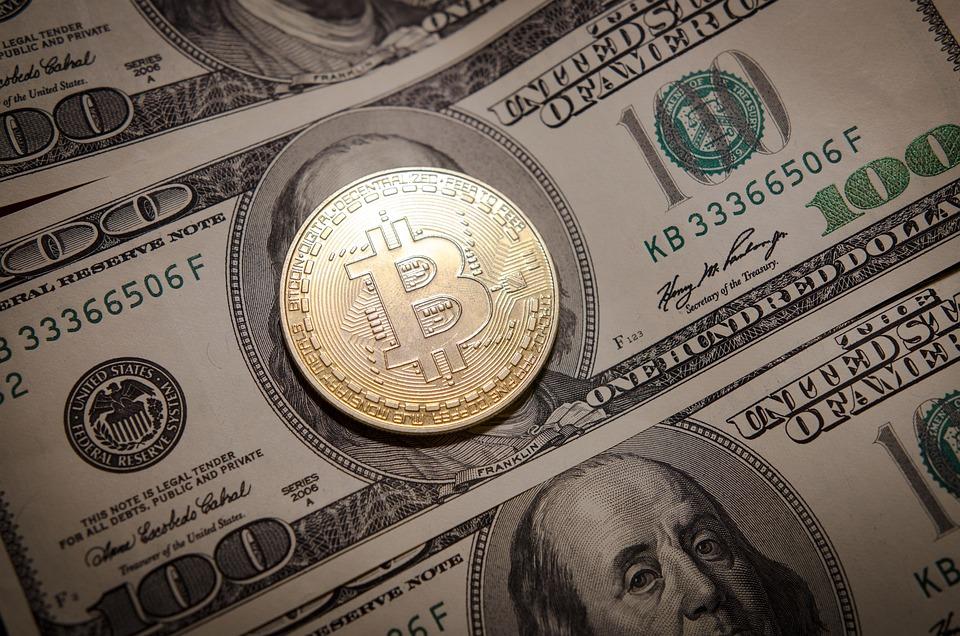 Bitcoin: The Pros and Cons of Investing in Cryptocurrency